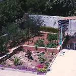 Διαμέρισμα D&a