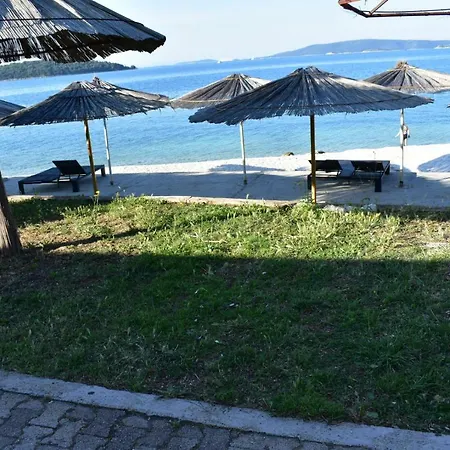 D&a * Trogir